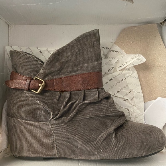Aldo Pirnie Bootie in Grey Corduroy  Sz 9 - Picture 1 of 9